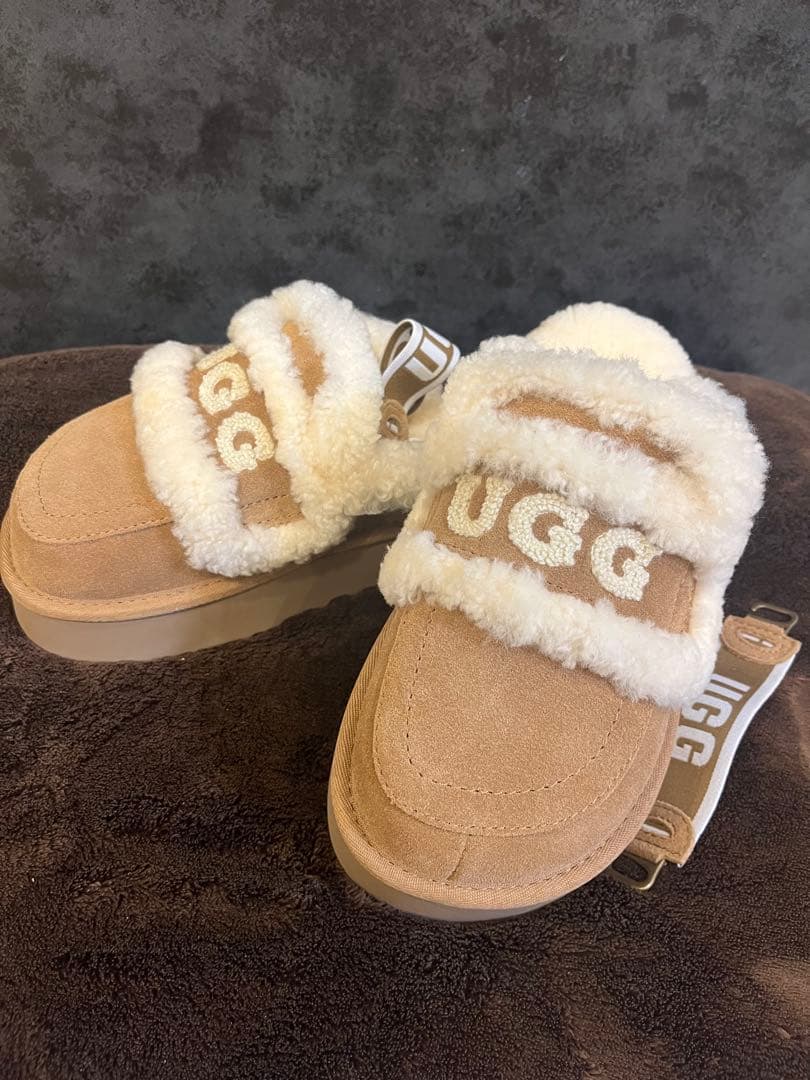 UGG アグ ブラウン 厚底サボサンダル ブーツ24CM UGG（アグ） サボサンダル レディース キッズ ジュニア 子供 タズ UGG