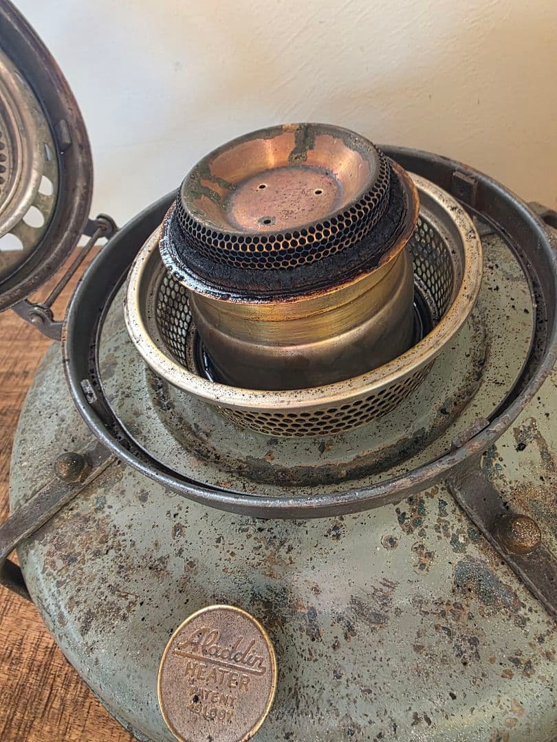 n*u様 激レア 8型 アラジンストーブ ビンテージストーブ 捻りフレーム