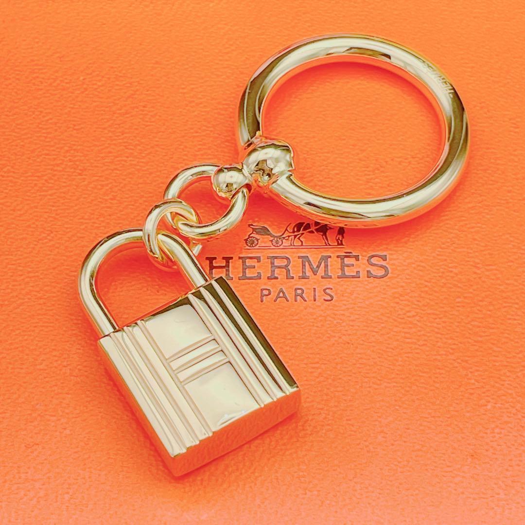 ◇エルメス◇新品仕上済 スカーフリング ループチャームカデナ ゴールド ブランド HERMES エルメス スカーフリング ループチャーム カデナ ゴールド