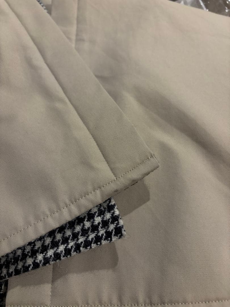 美品 ROKUロクベージュリバーシブル トレンチコート チェック宮崎