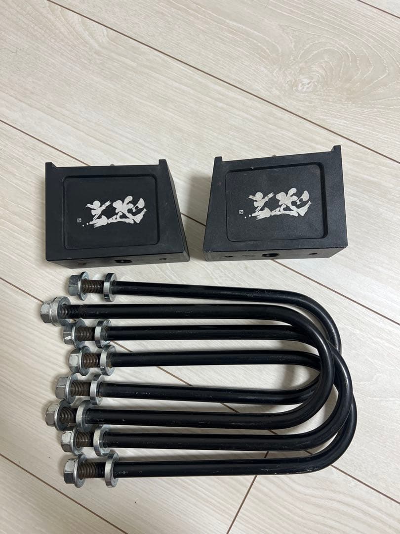 玄武　3.5インチ ブロック　200系ハイエース GENB（玄武） ハイエース200系 スーパーダウンブロックシステム (-3.5