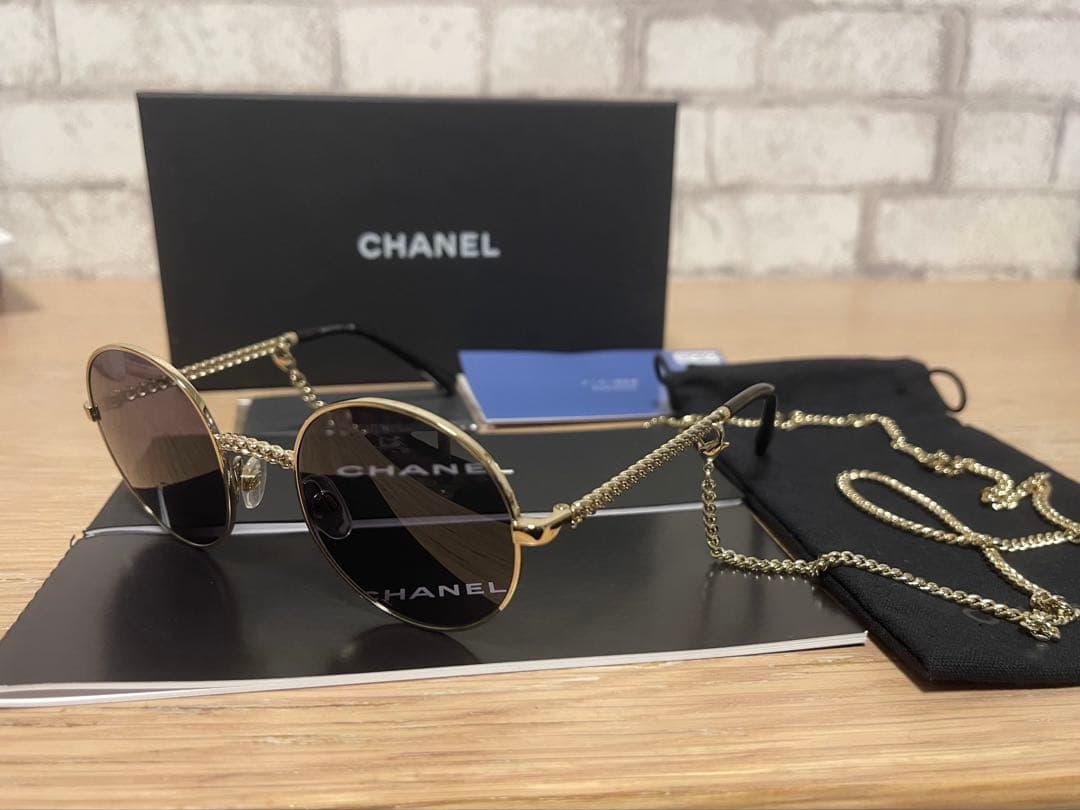 CHANEL サングラス チェーン付き CHANEL シャネル チェーン付きスクエアサングラス｜Yahoo!フリマ（旧
