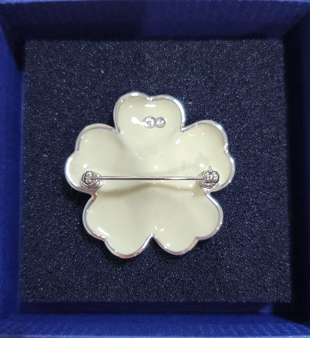 極美品 Swarovski ハチドリブローチ フラワーブローチ イヤリング計3