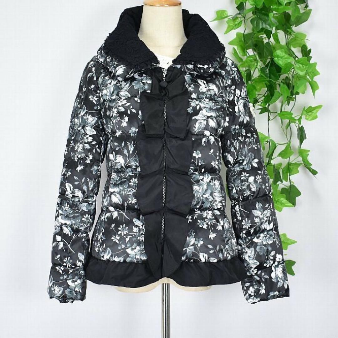 スーパービューティー花柄ダウンジャケット - メルカリ