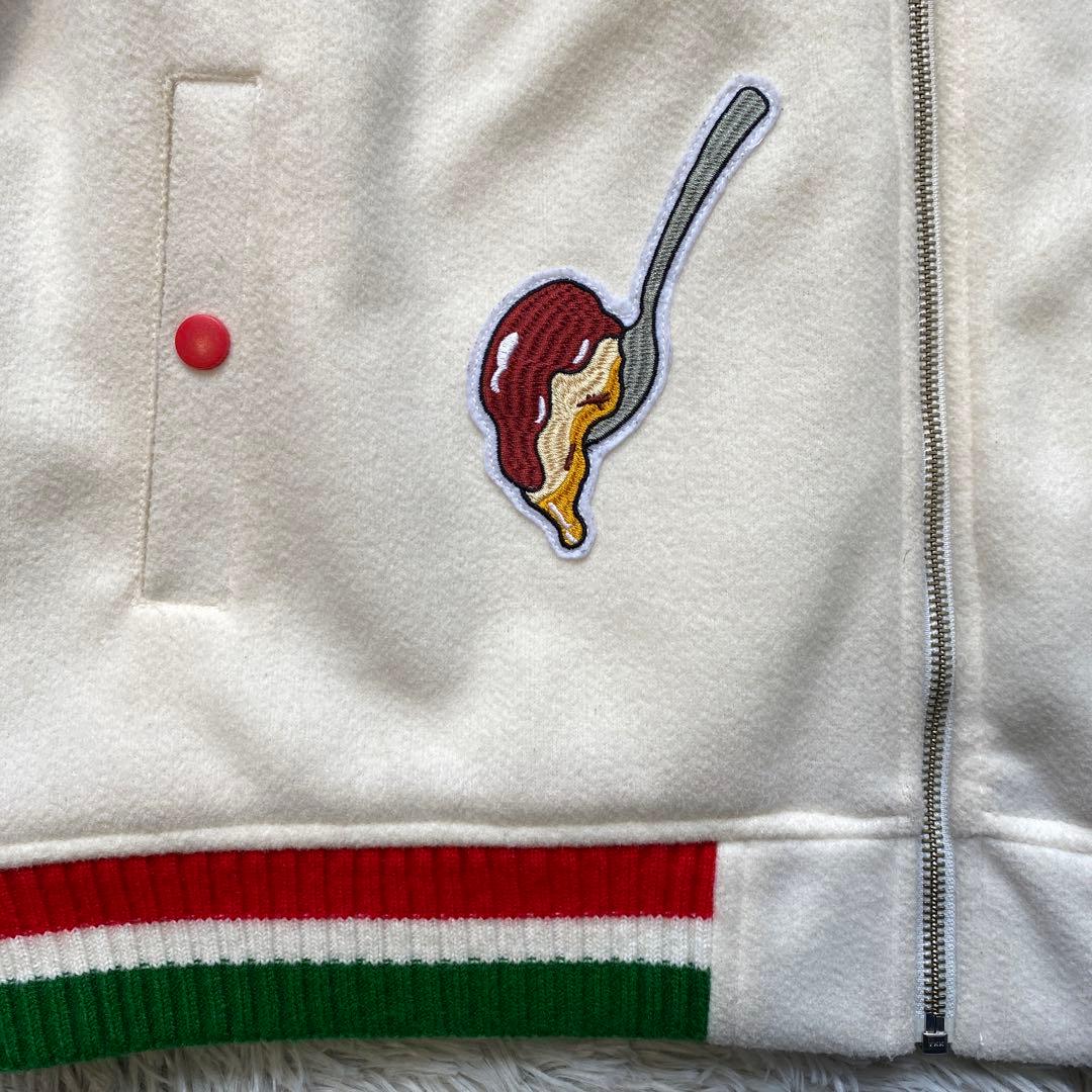 PUNYUS サイゼリヤワッペンブルゾン ホワイト 渡辺直美 3サイズ - メルカリ