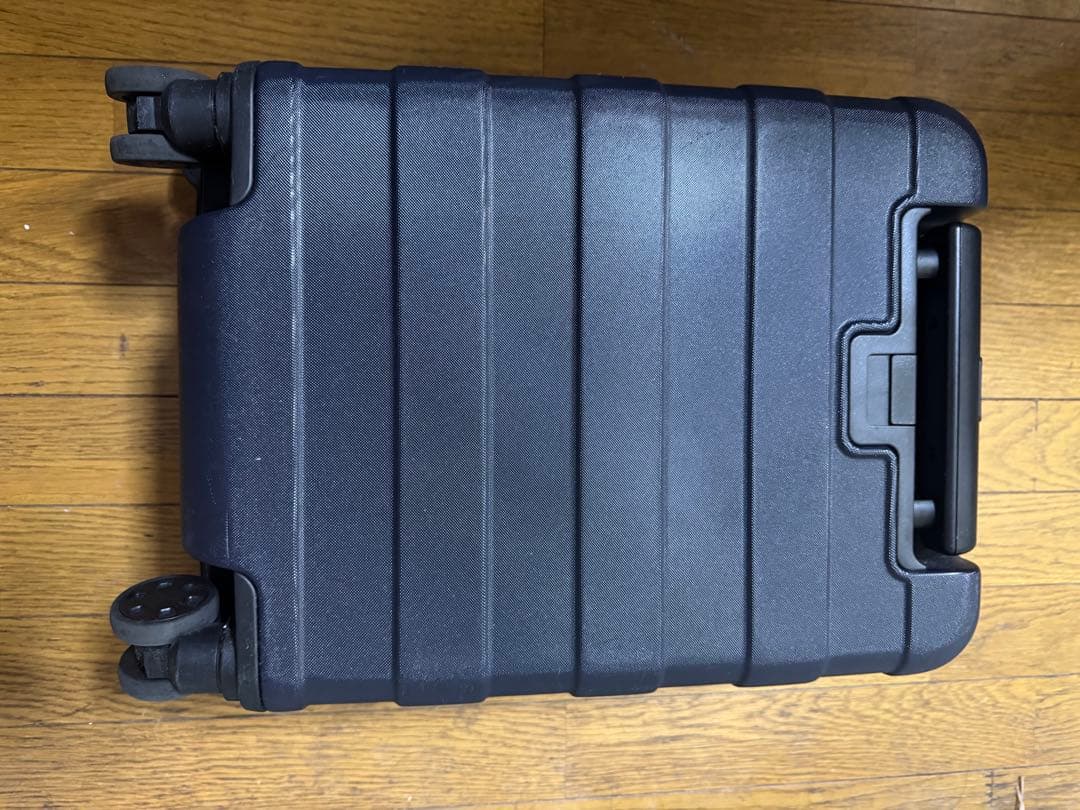 無印良品 スーツケース ネイビー 20リットル G9AA061