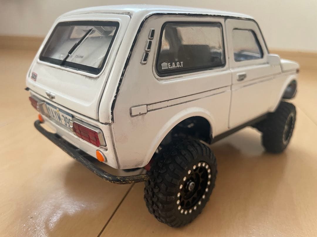 ラーダニーヴァ1/18 スケールクローラー Lada Niva - メルカリ