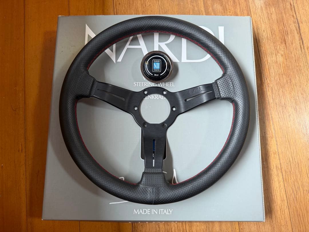 NARDI (N753) ステアリング NARDI 日本正規品 ナルディ SPORTS TYPEラリー 330mmディープコーン