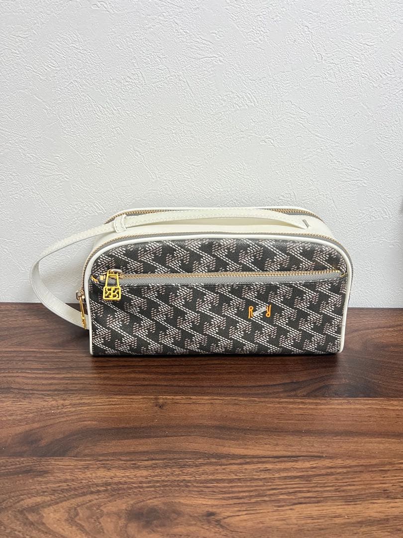 レザレクション　ピークス　NO.3 2way カートバッグ　定価¥34,100 レザレクション ピークス NO.3 2way カートバッグ 定価¥34,100