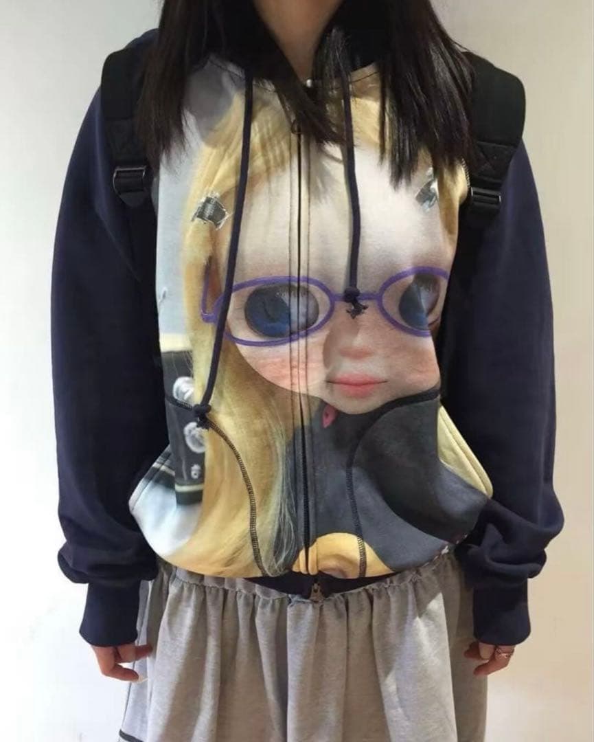 COYSEIO風 X BLYTHE コイセイオ ネイビー パーカー プリント - メルカリ