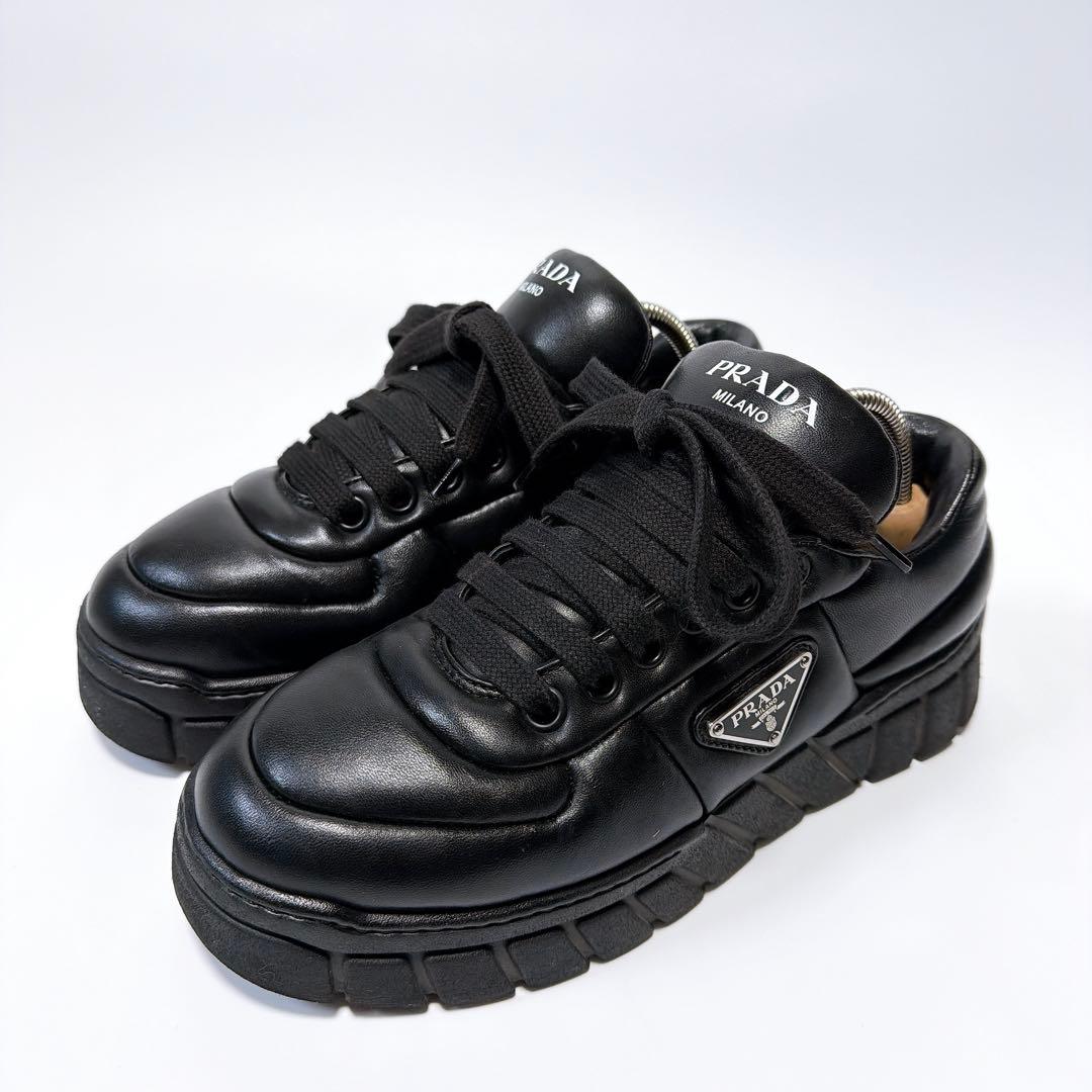 PRADA パデッドナッパレザー 厚底スニーカー 三角ロゴ ブラック 38