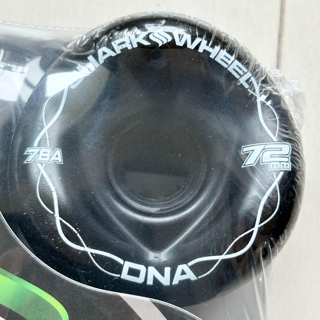 47☆新品 未開封☆シャークウィール 72mm 78a ブラック - メルカリ