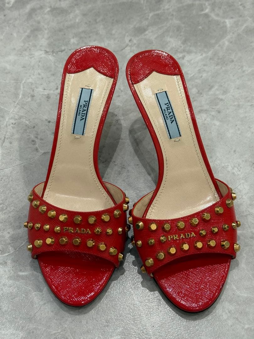 PRADA プラダ スタッズ ミュールサンダル レッド×ゴールド37½