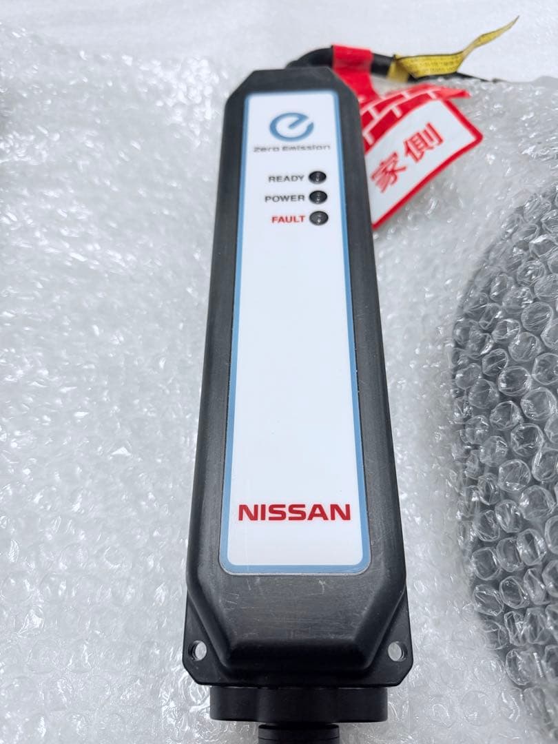 美品 最新型番 日産リーフ充電ケーブル 6WX0A 624 - メルカリ