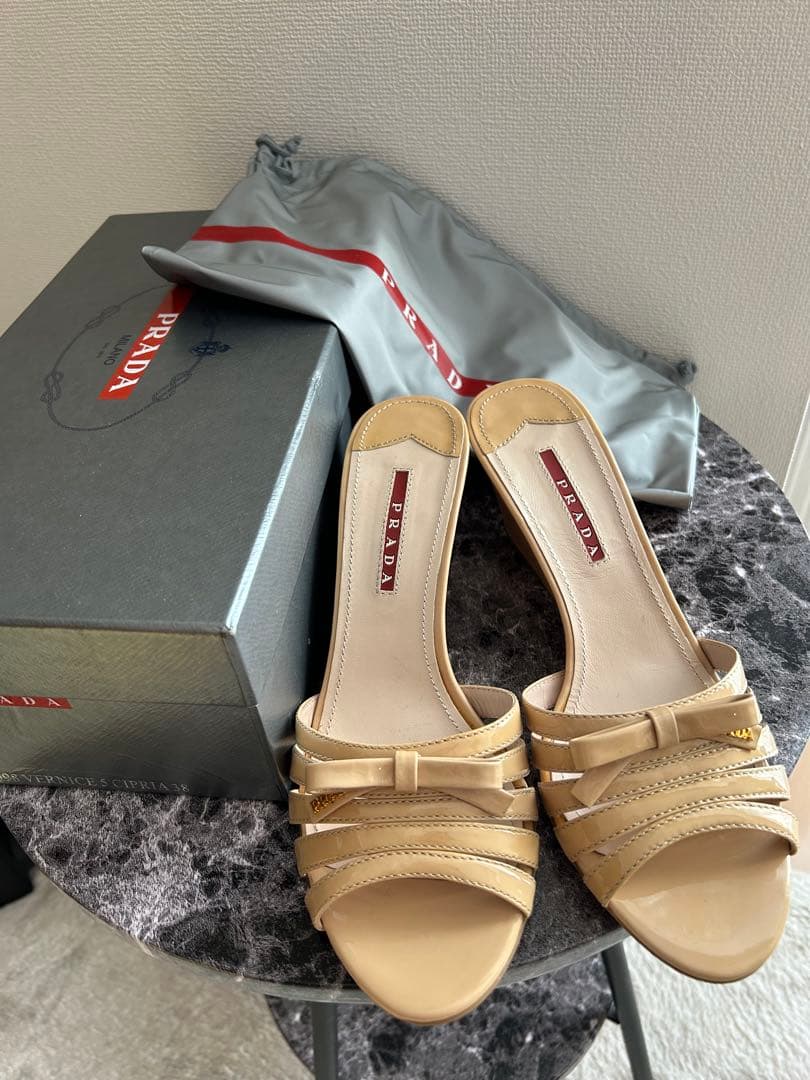 美品　PRADA ベージュ ミュール サイズ38 ヌードカラー　ウェッジソール 楽天市場】PRADA プラダ ミュール 1XZ778 054 レディース スエード