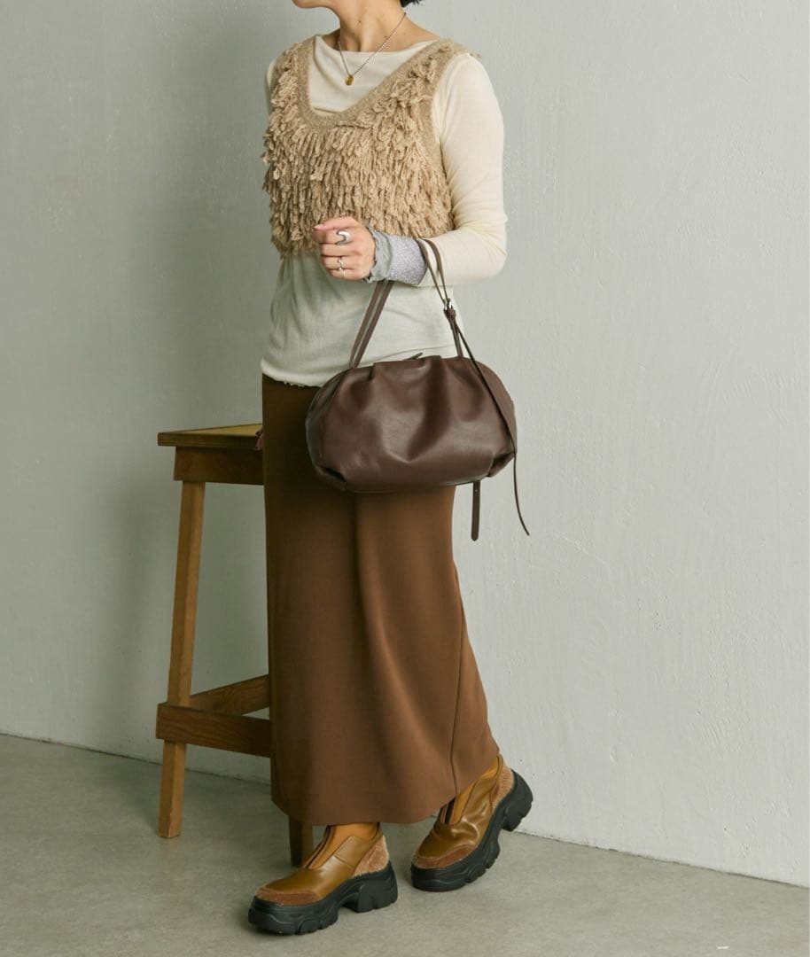 【イアパピヨネ】《本革/430g》コロンボストンバッグ