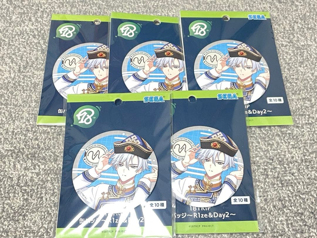 エイトリ 18TRIP 缶バッジ R1ze&Day2 神名雪風 ① - メルカリ