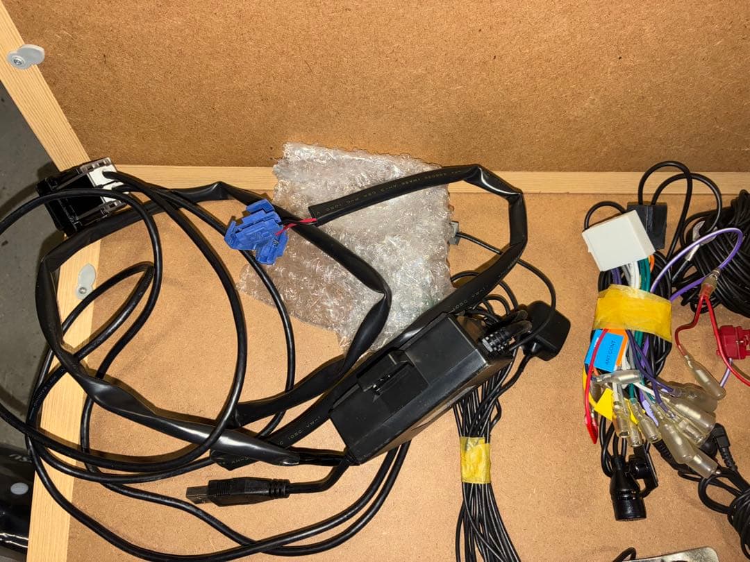 7インチ純正ダイハツナビ NAXX-W680 配線関連有、金具付、全て付