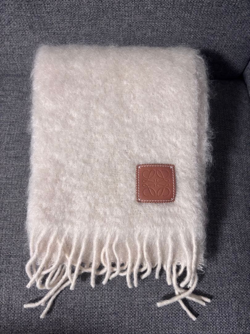 Loewe クリーム色 マフラー 楽天市場】LOEWE ロエベ BICOLOR SCARF マフラー バイカラー ストール