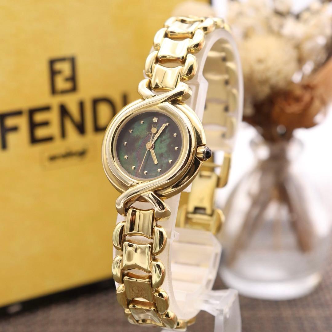 正規品【新品電池】FENDI 700L/人気モデル 動作良好 ブラックシェル