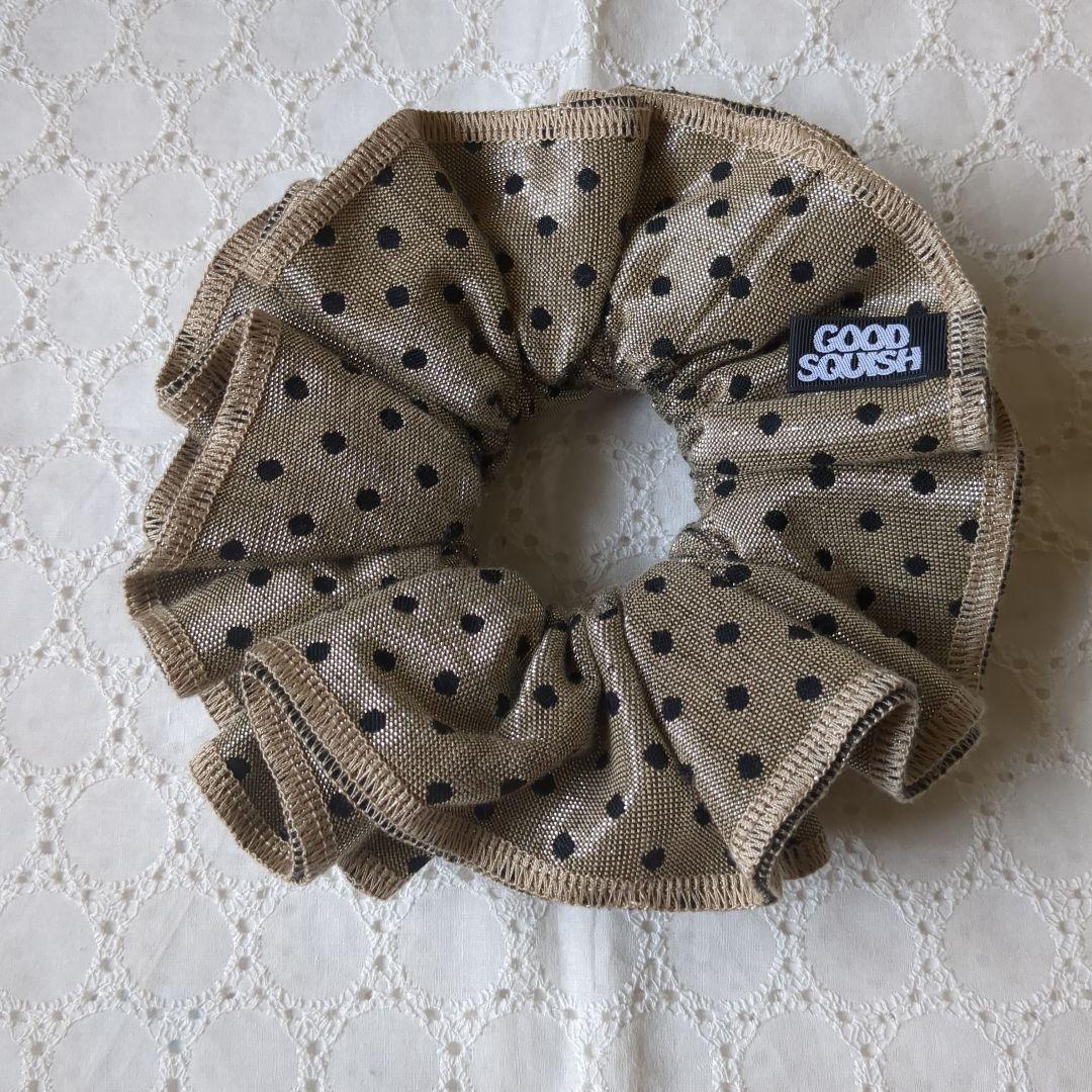GOOD SQUISH グッドスクイッシュ ドット柄ヘアシュシュ - メルカリ