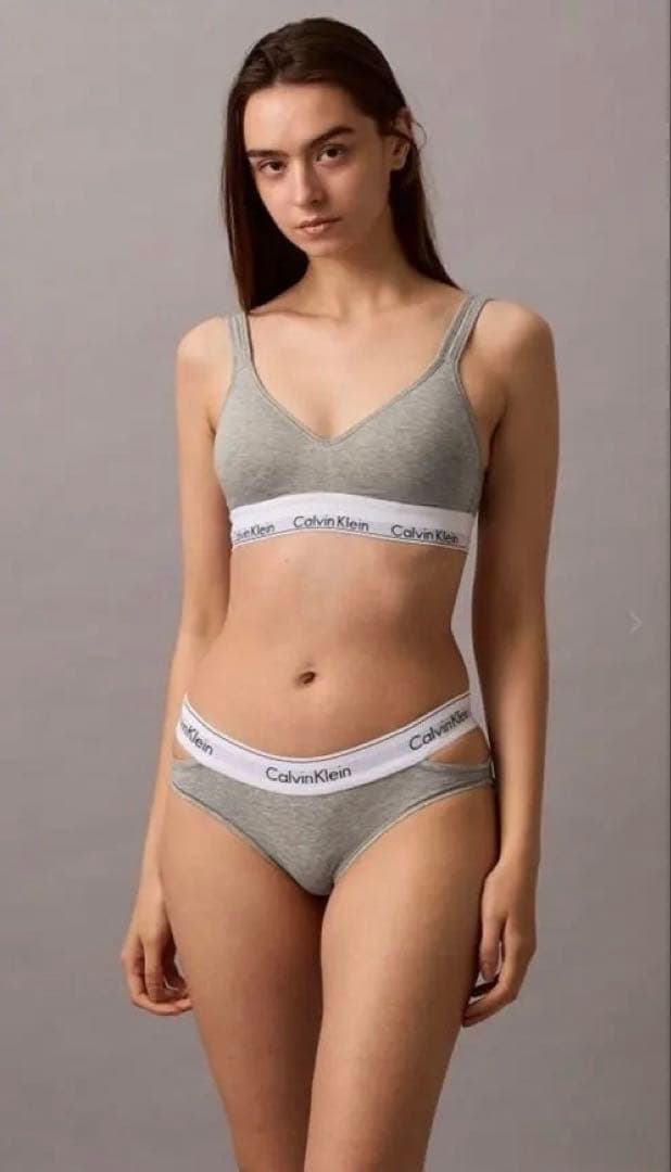   グレー ブラジャーショーツセット B75&XS izumi BODY LABO（イズミボディラボ） ブラジャー ショーツセット