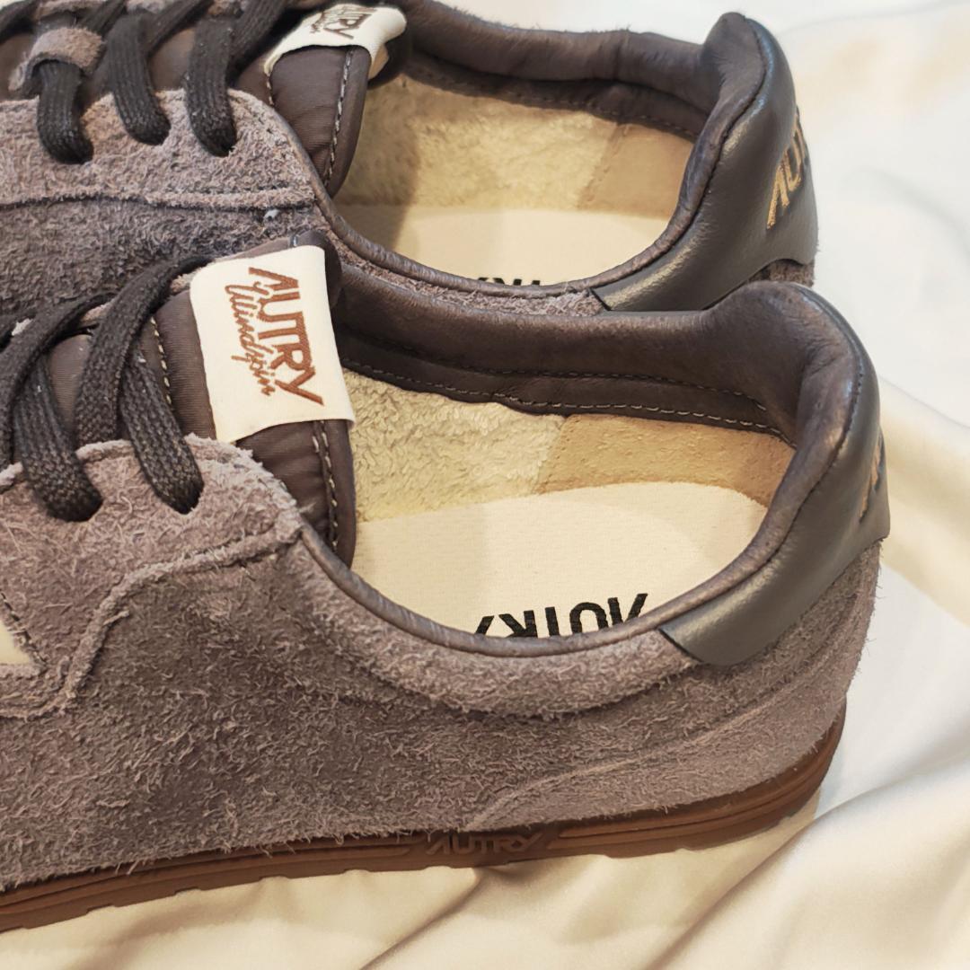 新品AUTRY オートリー WINDSPIN LOW MAN 43 27.5cm