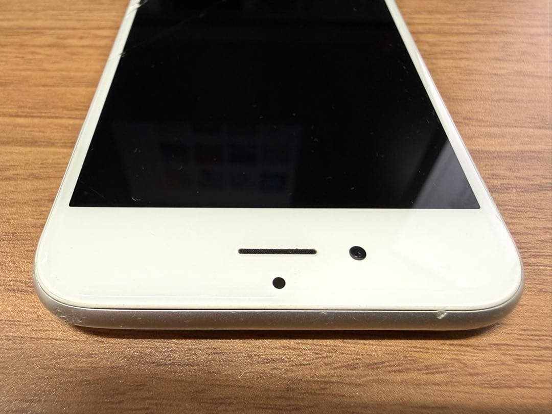 iPhone】iPhone6 64GB シルバー 画面割れ 初期化済み - メルカリ