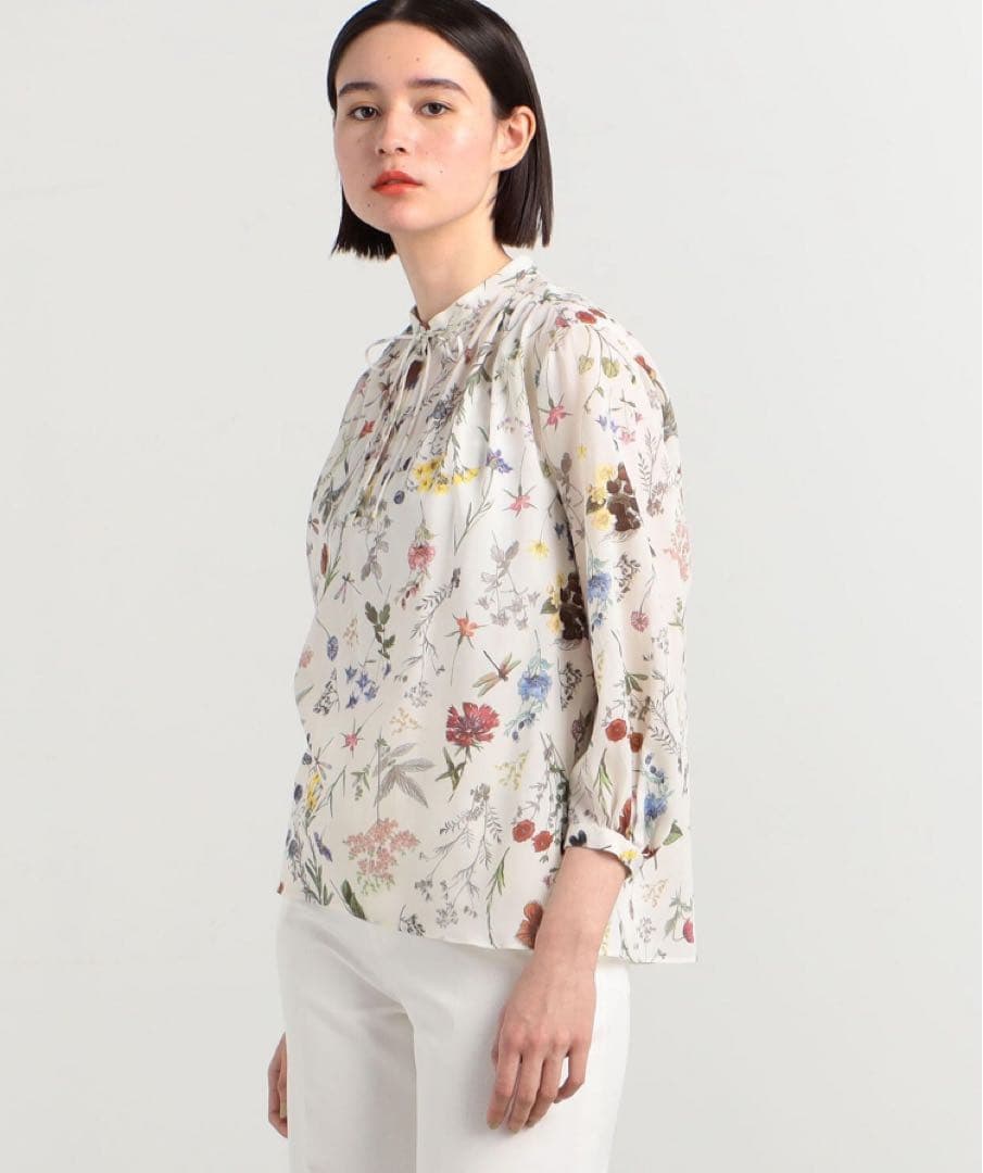 美品 トゥモローランドコレクション ボタニカルリベルラプリント