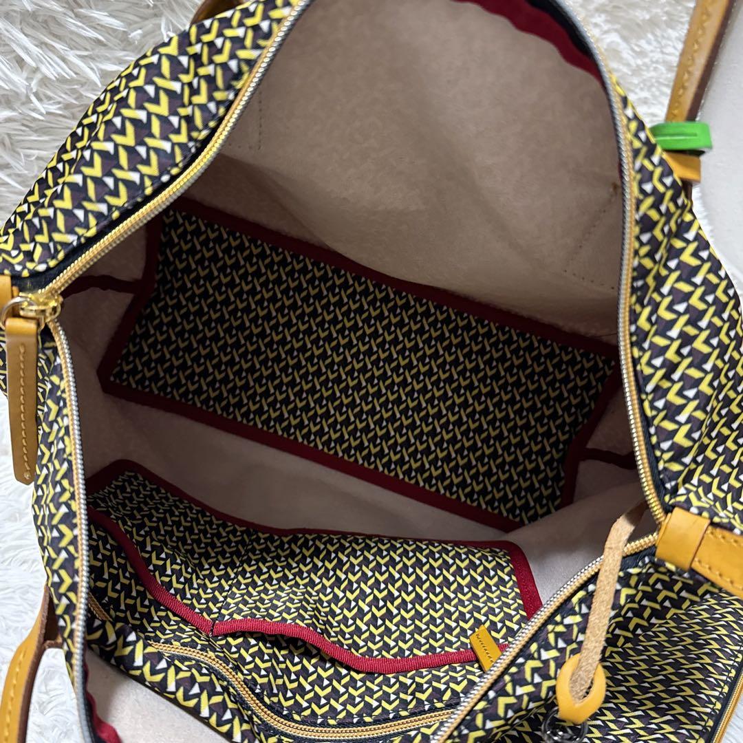 未使用極美品！ タグ付✨ ロベルタピエリ TATAMI パピヨネ コラボ A4