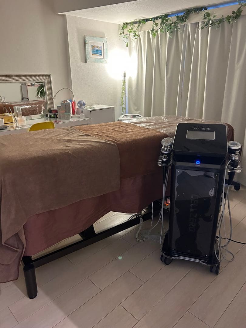 CELLZERO】セルゼロ キャビ RF EMS サーマナイフ搭載 動作確認済
