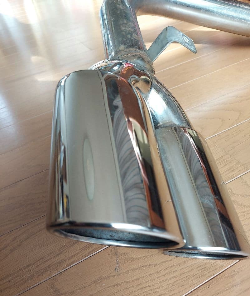 12/15まで期間値下げ！ダイハツマフラー ステンレス 2本センター出し