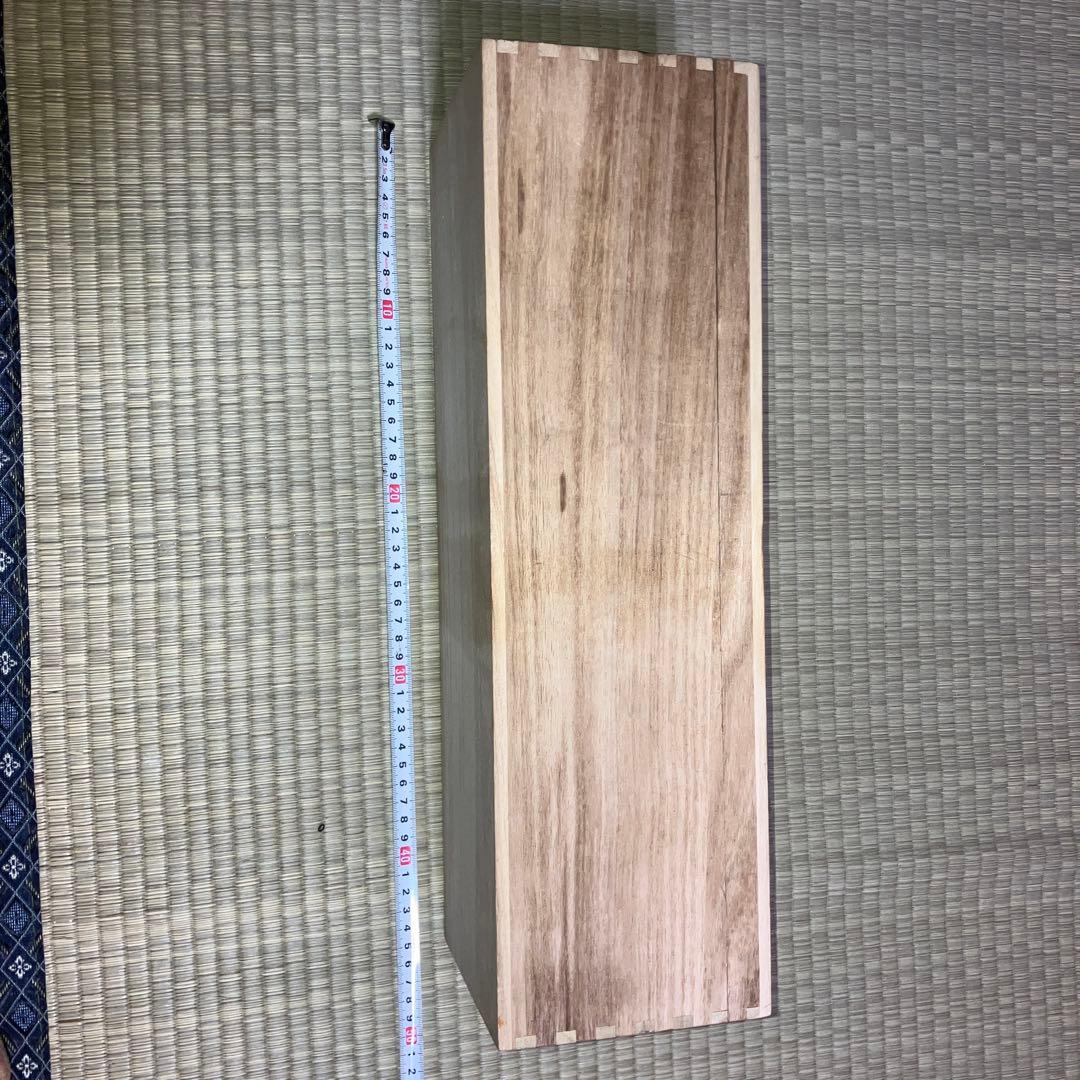 最終値下げ 鎧・甲冑 桐箱付きの鐵味良い本歌の鉢金 額当て - メルカリ