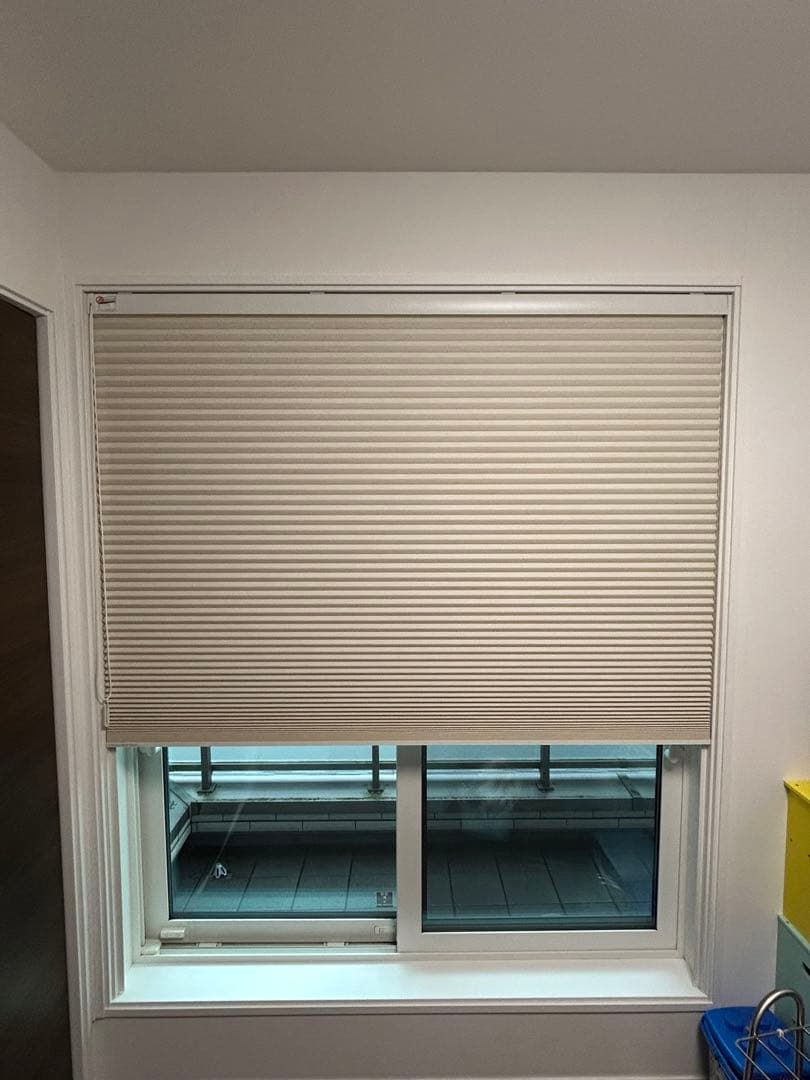 一条工務店　ハニカムシェードSG5961断熱　新品未使用　熱対策品 一条工務店 ハニカムシェードSG5961断熱 - メルカリ