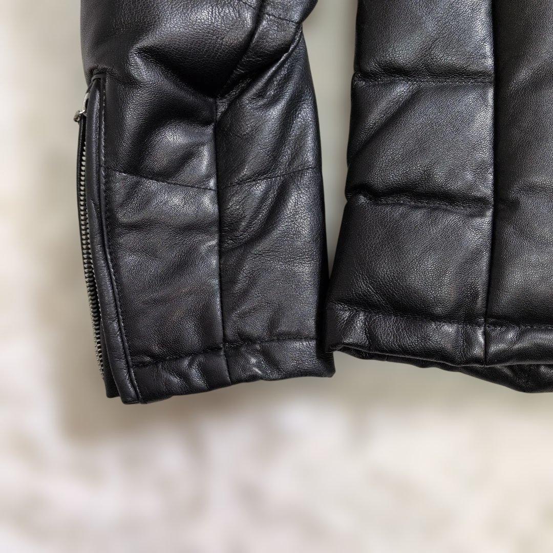 未使用級 AVIREX レザーダウン羊革 グリーンイラスト 黒 ブラック M