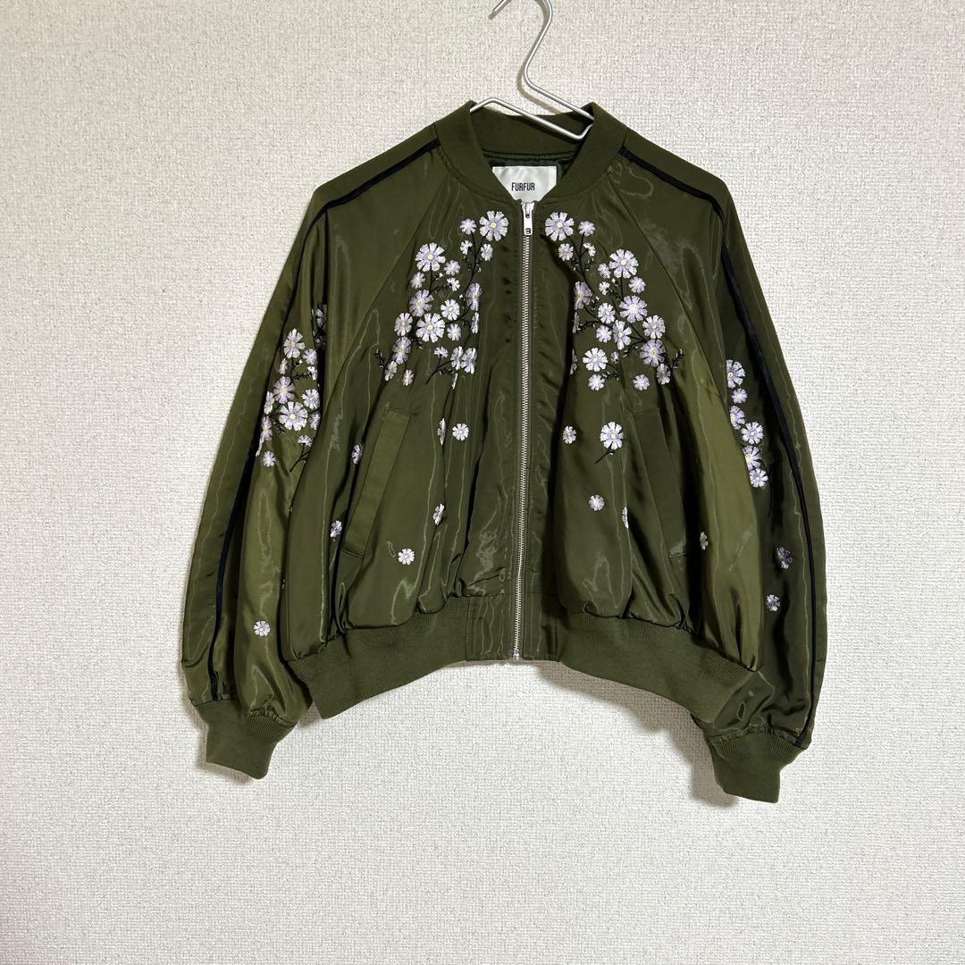 ファーファー フラワー 刺繍スカジャン アウターブルゾン - メルカリ