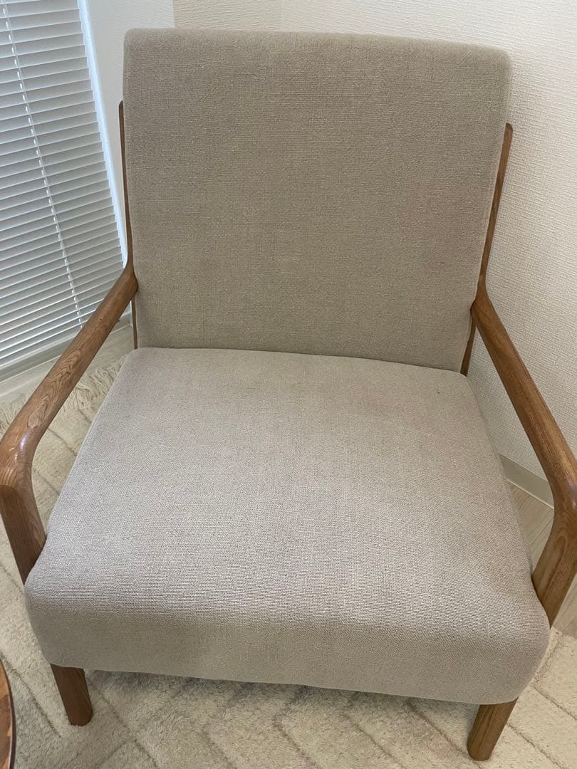 ZARA HOMEアッシュウッド&リネンアームチェア - メルカリ