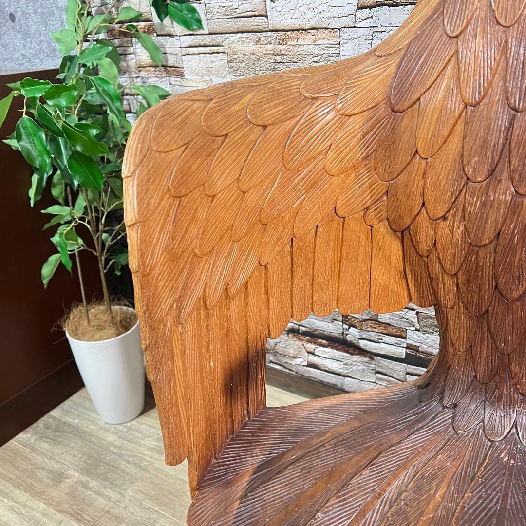 ヴィンテージ家具꧂ワシと少年の木彫りアームチェア 無垢 アンティーク