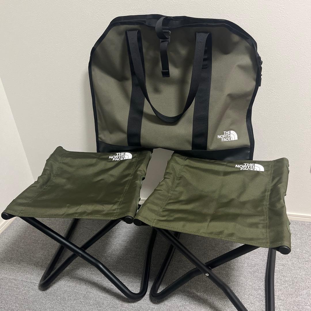 【美品、使用回数1回】THE NORTH FACE フットレスト 2個オリーブ 美品、使用回数1回】THE NORTH FACE フットレスト 2個オリーブの通販