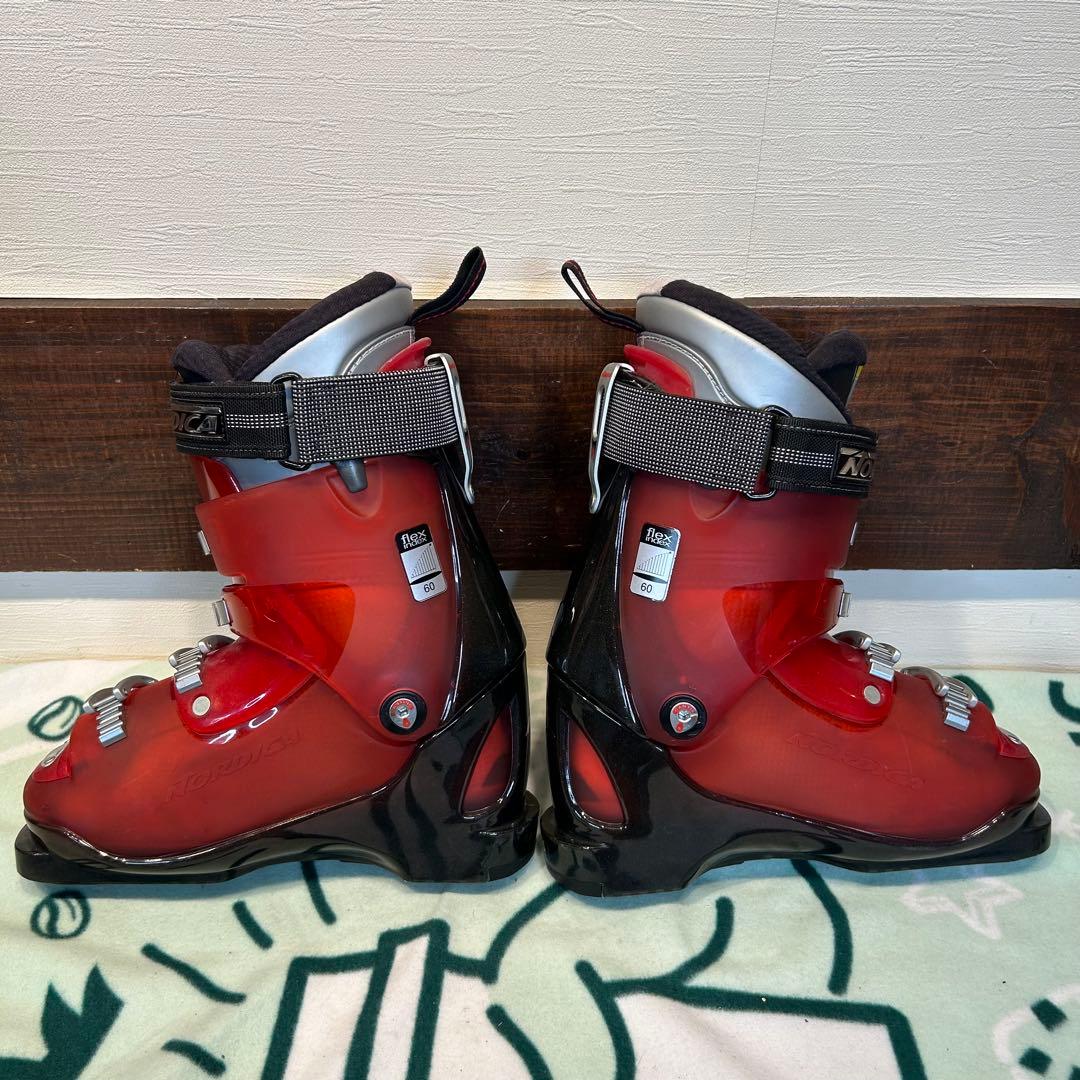 ☆売約済☆ DYNASTAR 123cm ブーツ　24〜24.5cm