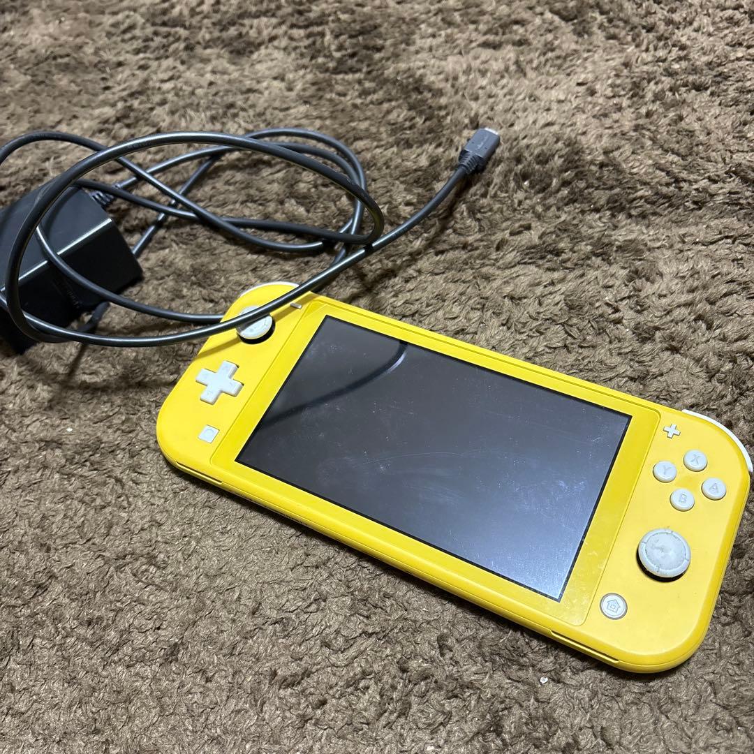 Nintendo Switch Lite イエロー 充電器付きの通販はau PAY マーケット