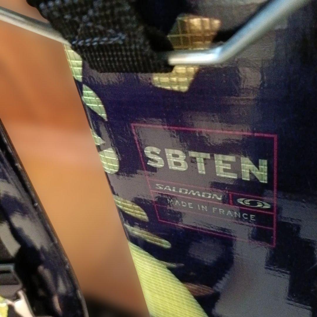 SBTEN スキー板 赤/黒 ドラゴンデザイン - メルカリ