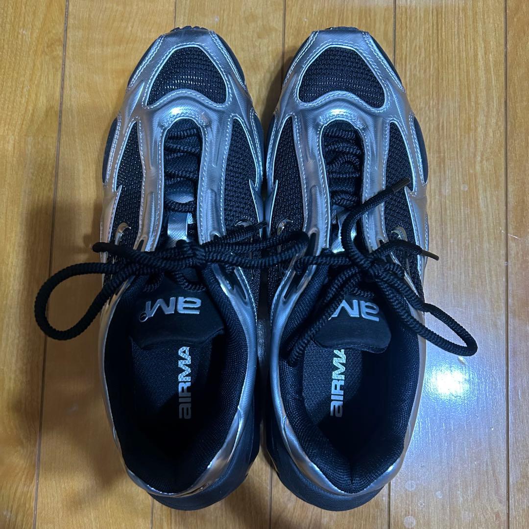 靴 Nike AirMaxMuse Black/Silver 24.5cm