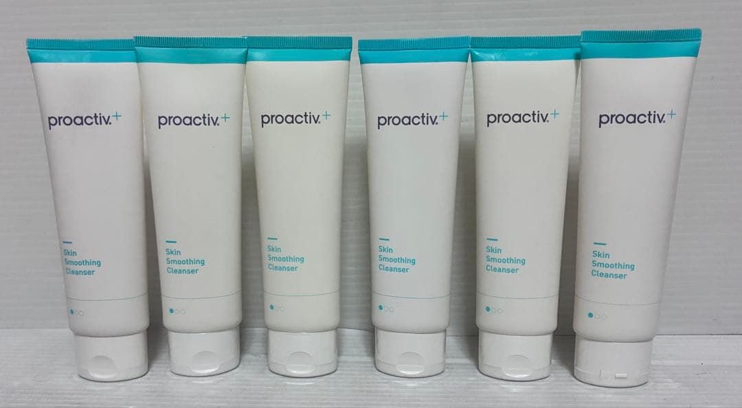 プロアクティブ　スキン　スムージング　クレンザー　ステップ1 10001912_01.jpg