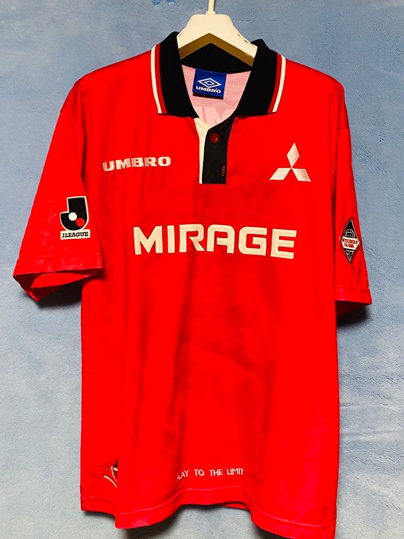 ぽ*ち様 1997浦和レッズユニフォーム　UMBRO　Lサイズ　半袖　古着 90's 当時物UMBRO 浦和レッズ 1997 チキ ベギリスタイン ホーム半袖