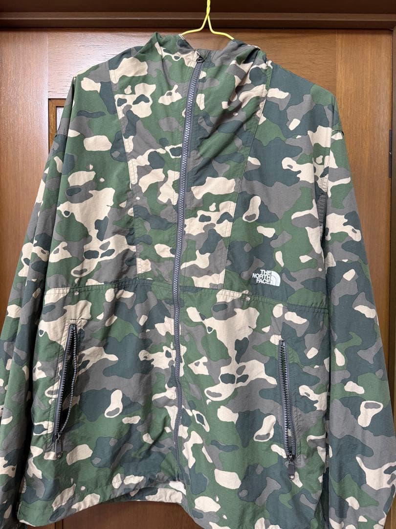 美品】The North Face 迷彩マウンテンパーカー - メルカリ