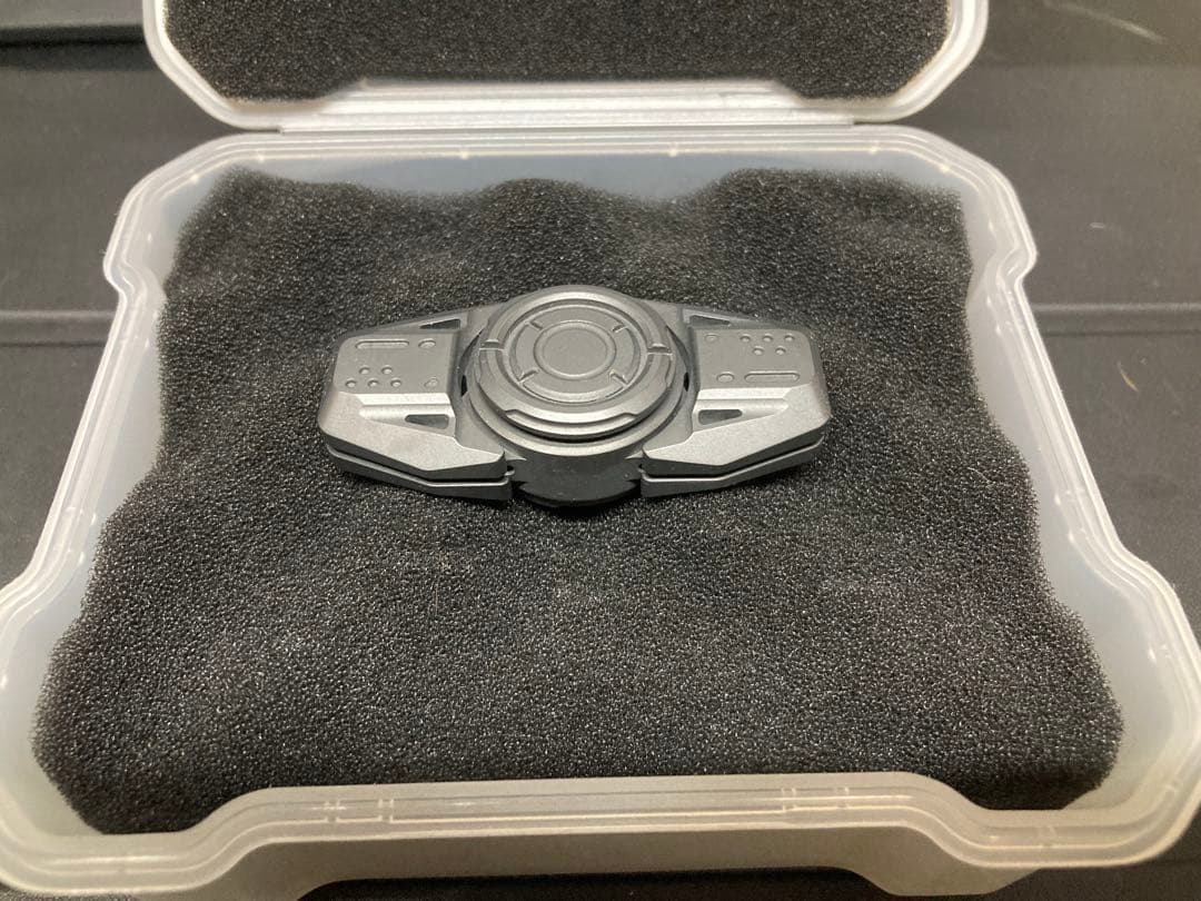 Mackie Warship spinner ハンドスピナー　フィジェット Mackie Warship spinner ハンドスピナー フィジェット MACKIE, WARSHIP