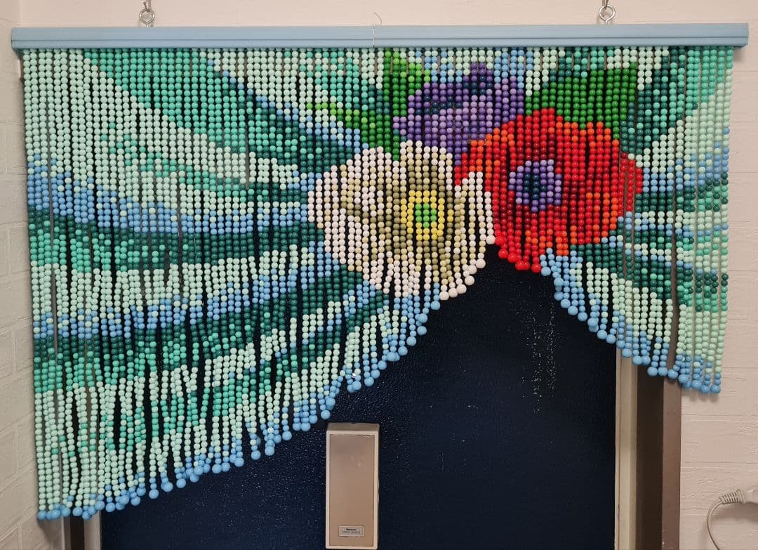 昭和レトロ 花 球のれん ビーズのれん スキルスクリーン - メルカリ