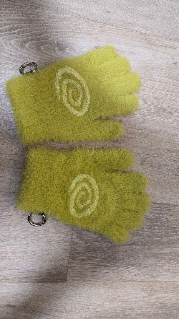 SOL soonerorlater GuruGuru Hairy Gloves - メルカリ
