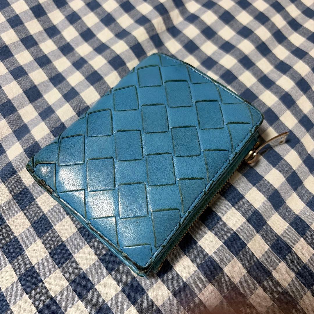 BOTTEGA VENETA 二つ折り財布 青 - メルカリ